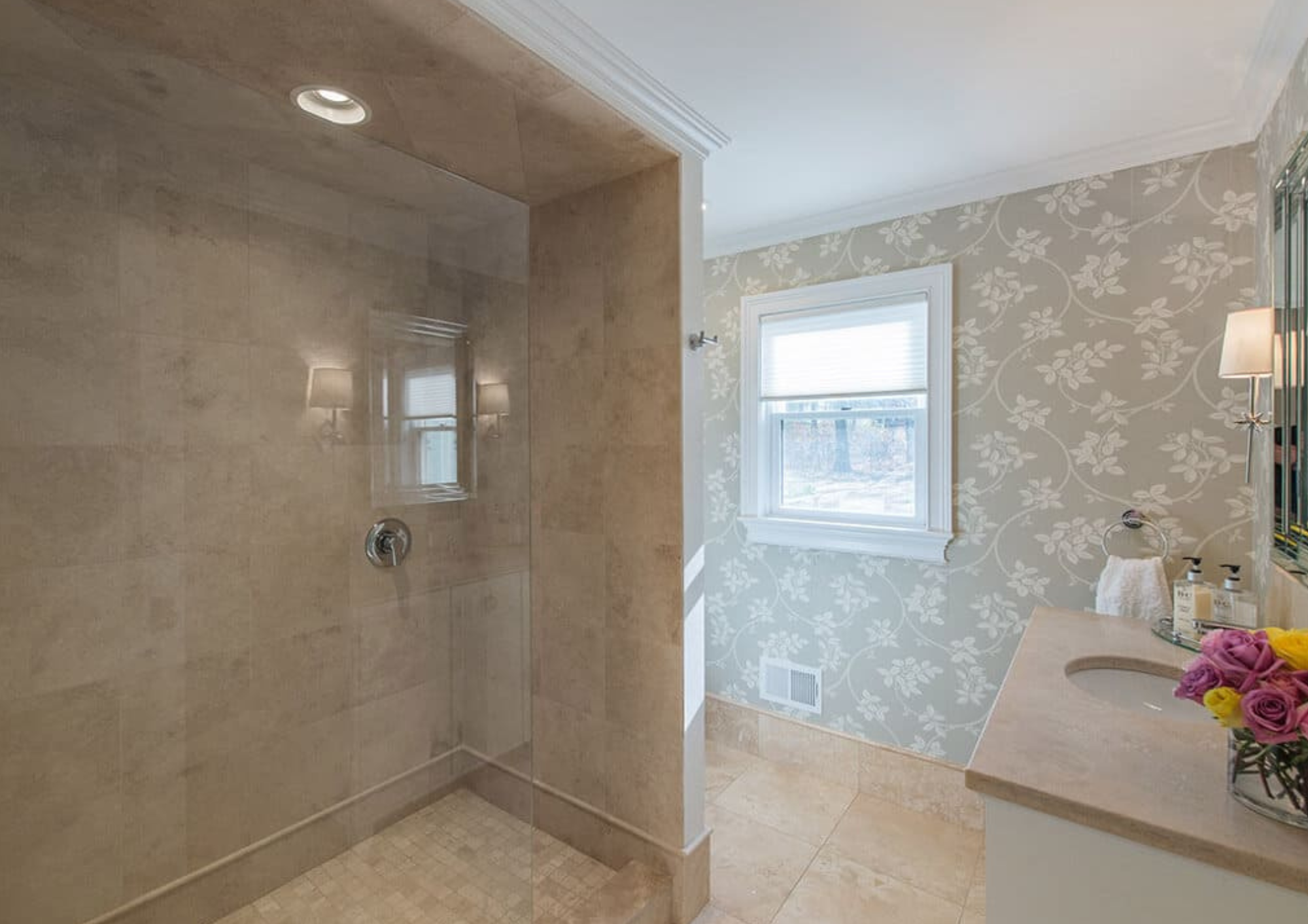 Best Bathroom Layouts for Small Spaces