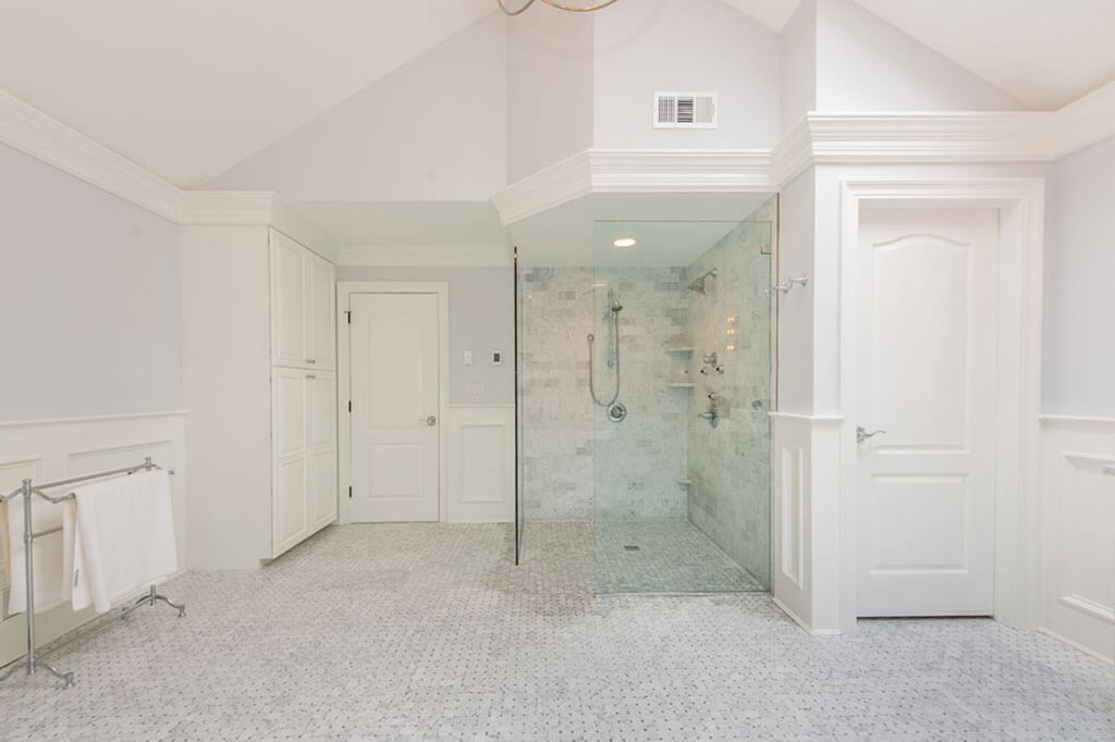 Will My Roll-In Shower Leak Water Onto the Floor? Everything Homeowners Need to Know
