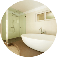 Wide Spacious Bathroom 