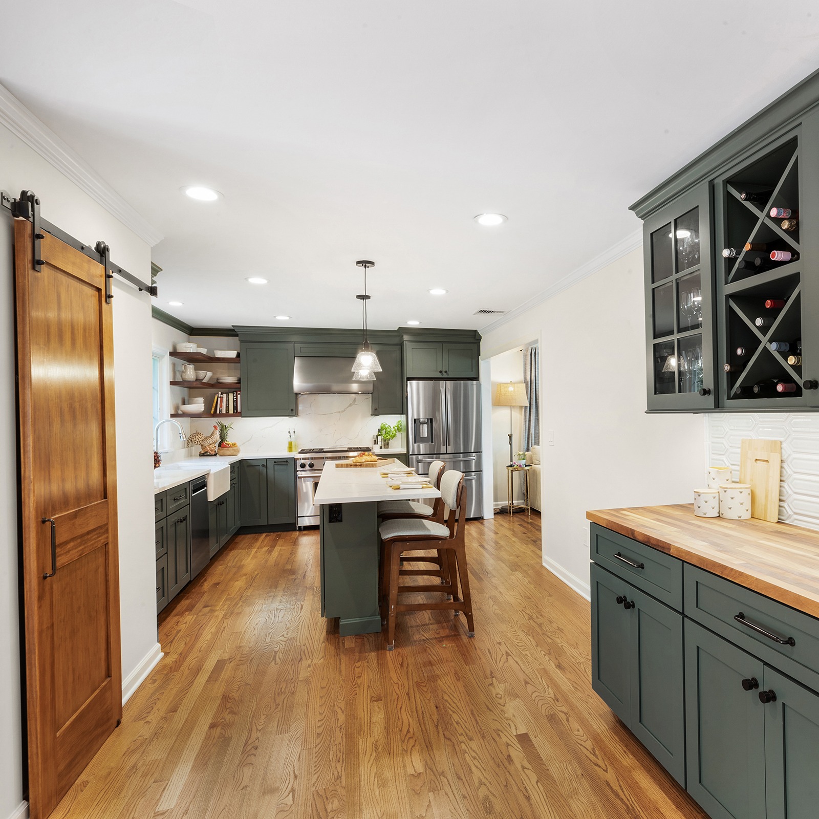 A Mendham farmhouse kitchen remodel